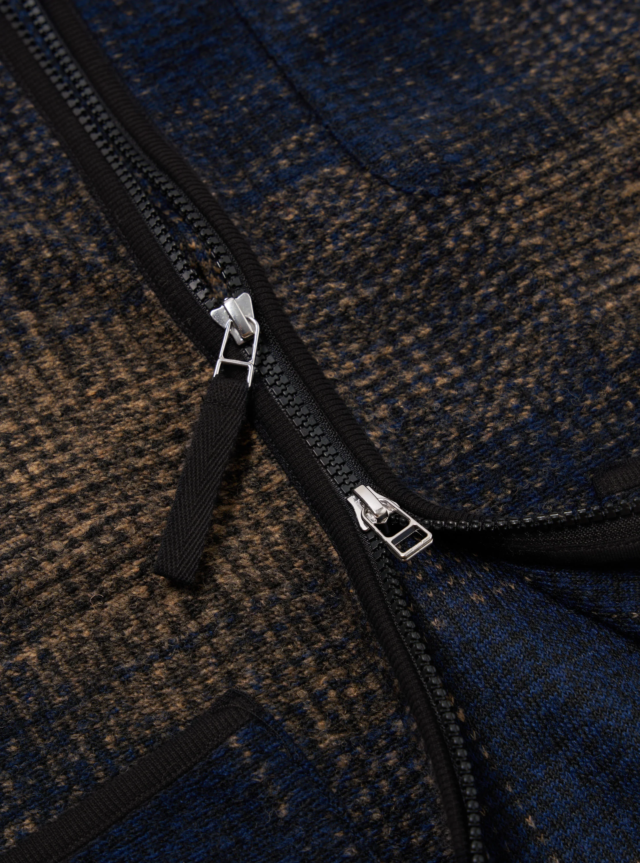Navy Deca Check Zip Gilet - Image 7